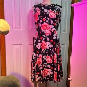 Floral Sleeveless Dress - Black and Pink